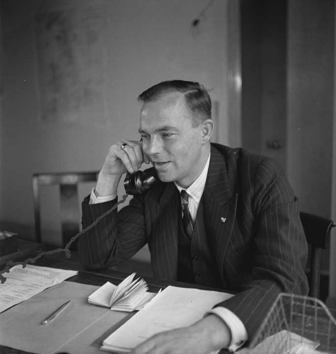 Minister Burger in Londen, 1944 (foto: Anefo, coll. Nationaal Archief)