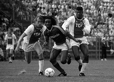 Spelmoment tegen Ajax met Regi Blinker, 1989. Foto: Stadsarchief 'sHertogenbosch, nr. 0074921