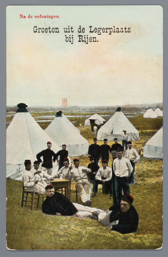 Soldaten in het tentenkamp bij Rijen in 1910.