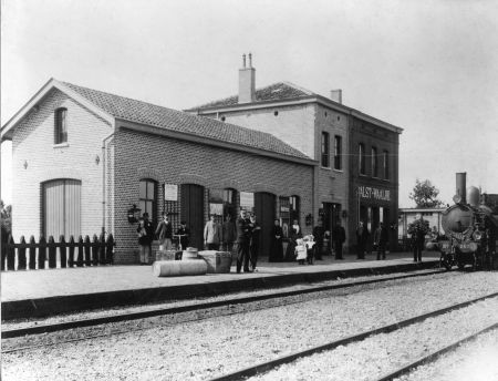 Station Aalst-Waalre, ca. 1905 (bron: archief Waalre's Erfgoed)