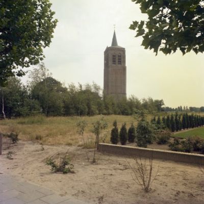 De oude toren, 1976 (foto: Jos Pé, bron: RHCe)
