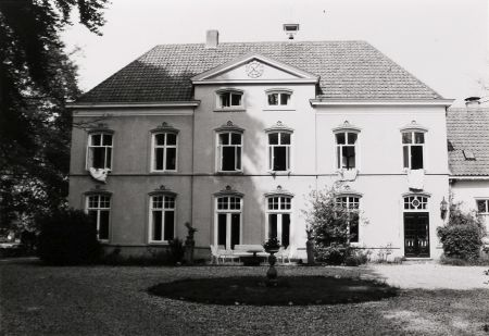 Kasteel Eijkenlust, gebouwd in 1658 (Collectie PNB, 1989)