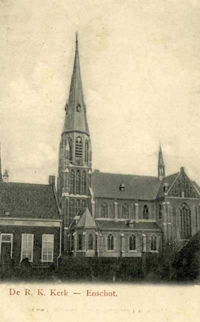 600394 - R.K. kerk van Enschot. 1915