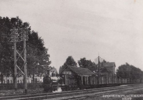 Station Best met stoomtrein, 1900 (bron: RHCe)