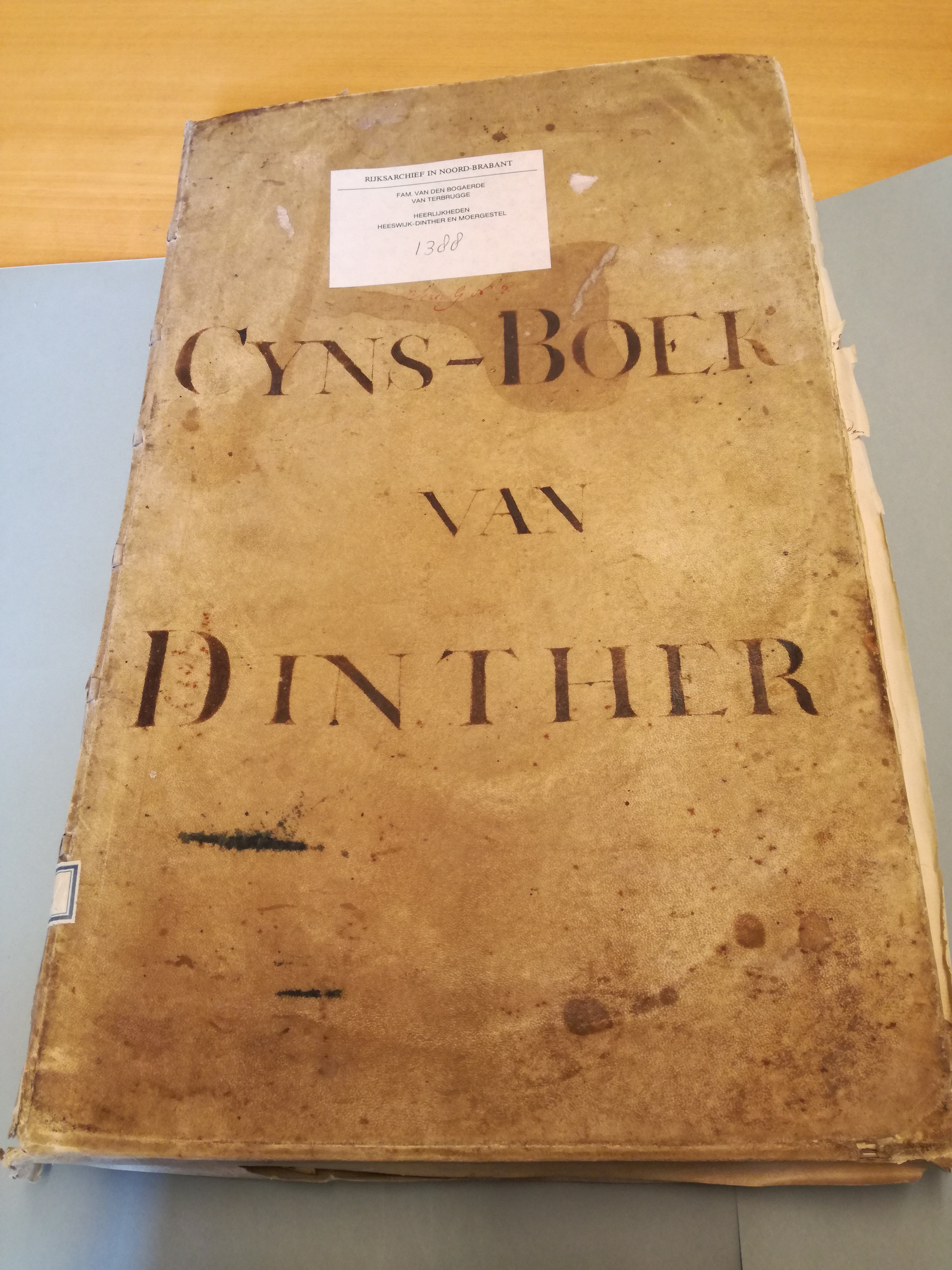 Cijnsboek van de heer Van Dinther, 1760-1834 (toegang 314, inventarisnummer 1388)