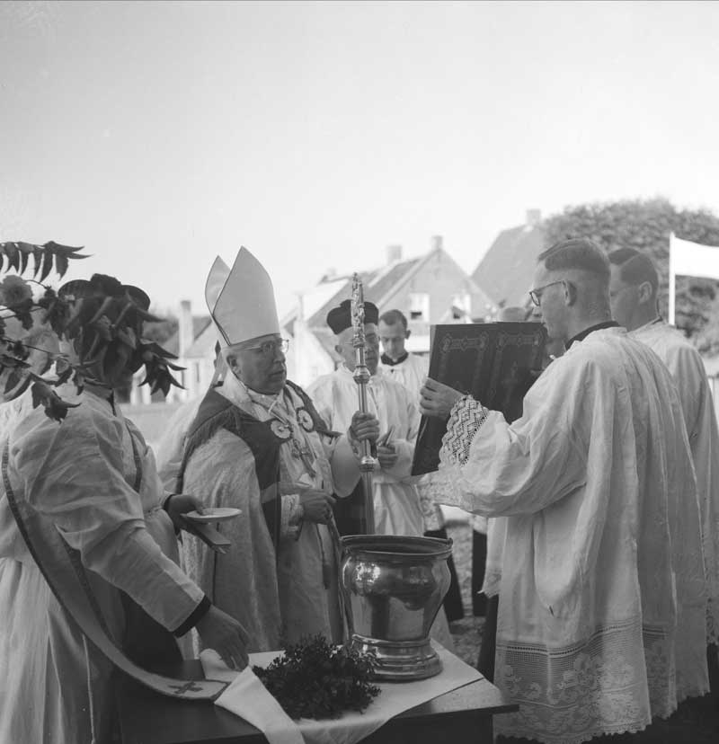Wilhelmus Mutsaerts, 1943-1960 bisschop van 's-Hertogenbosch in 1951 (foto: Fotopersbureau Het Zuiden; BHIC fotonr. 1657-000058)