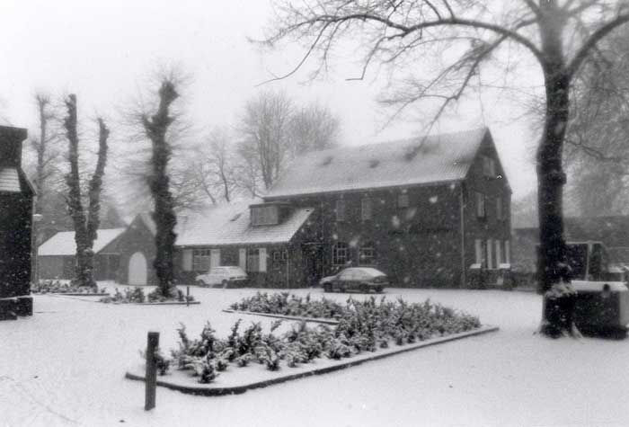 Bloemendaal in de sneeuw (BHIC, collectie Provincie Noord-Brabant)