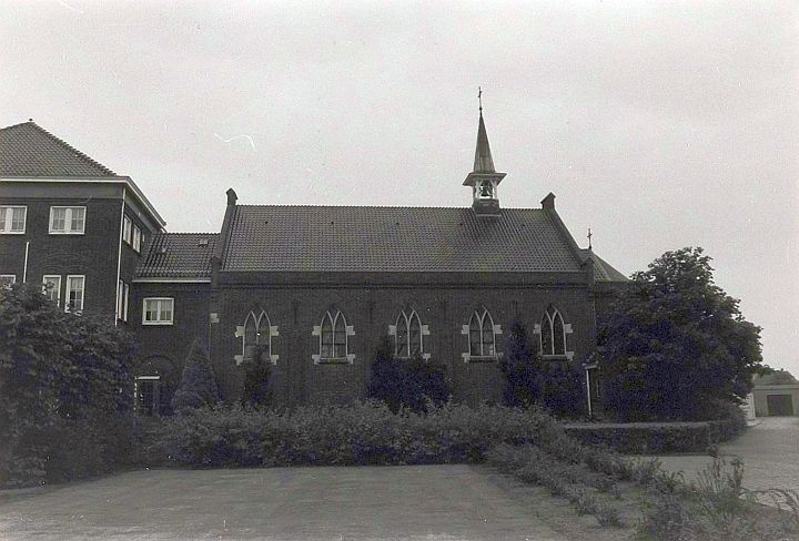 Oud en Nieuw-Gastel, Kapel van het Jozefgesticht, 1986. Foto: BHIC, fotonr. PNB001051992