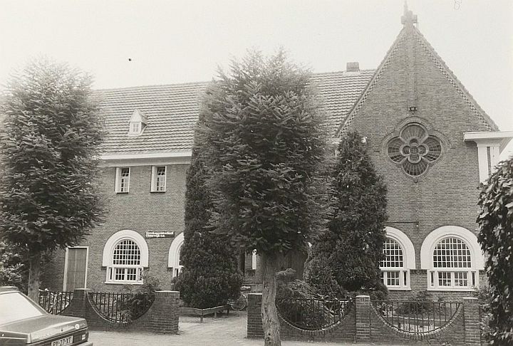 Oisterwijk, voormalig klooster van OL Vrouw-ter-Linde, 1988. Foto: BHIC, fotonr. PNB001048151
