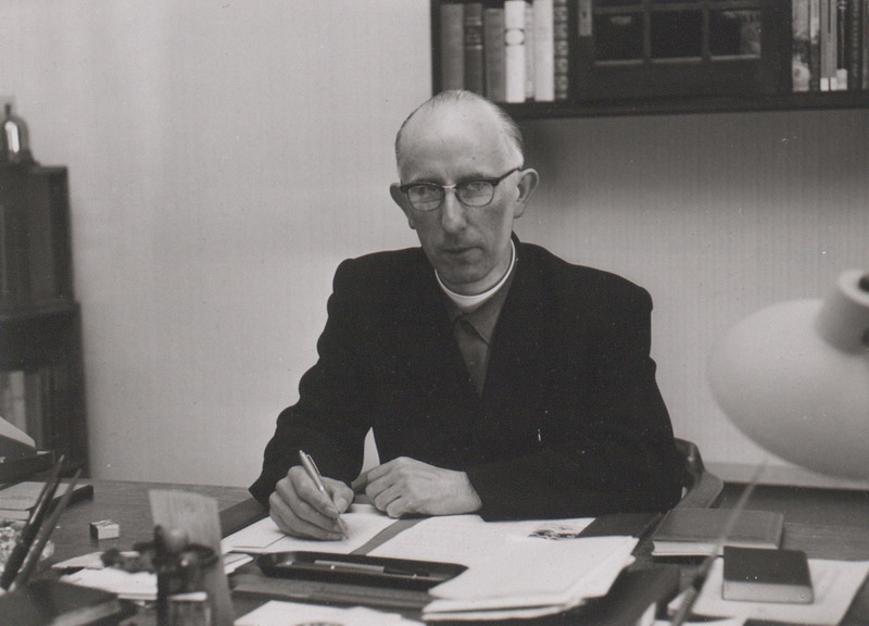 Pastoor Speckens in 1966 (foto: Jan Waarma. Bron: BHIC fotonr. LED0079)