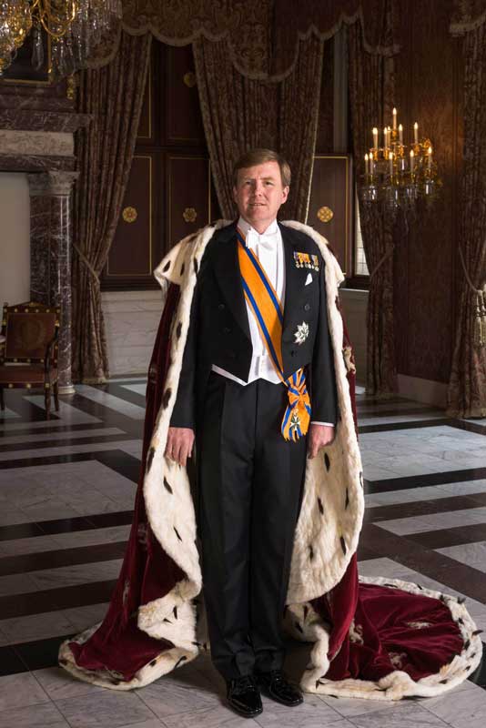 Koning Willem-Alexander bij zijn inhuldiging (Foto: K. Breukel. Bron: Wikimedia)