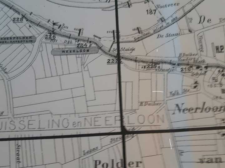 Kaart van Neerloon, met het Dijkstraatje