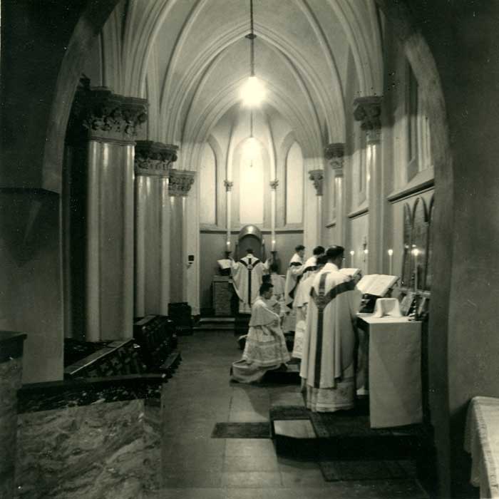 Oefenende priesterstudenten (BHIC, fotonr. 1695-007691)