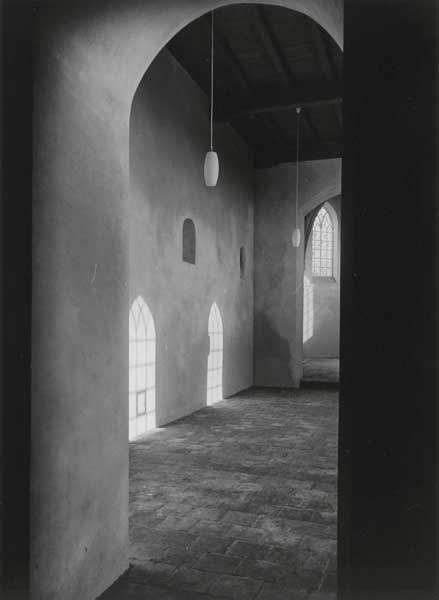 Interieur van het kerkje van Dennenburg (Bron: BHIC, coll. Bisdom 's-Hertogenbosch nr. 1938-071-00030)